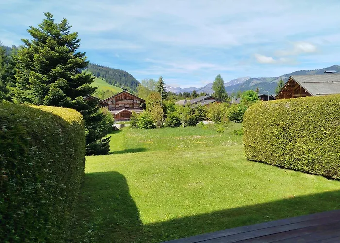 With Garden On The Snow Front * Megève